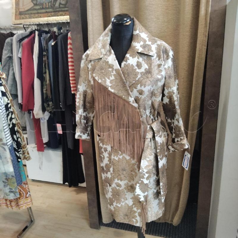 SPOLVERINO DONNA PANNA FIORI BEIGE FRANGE BAZAR | Mercatino dell'Usato Domodossola 1