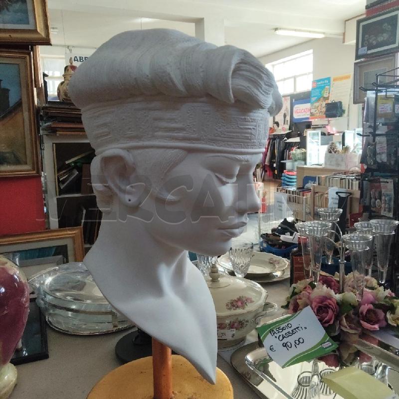 STATUA BUSTO GESSO PIEDISTALLO DORATO  | Mercatino dell'Usato Domodossola 2