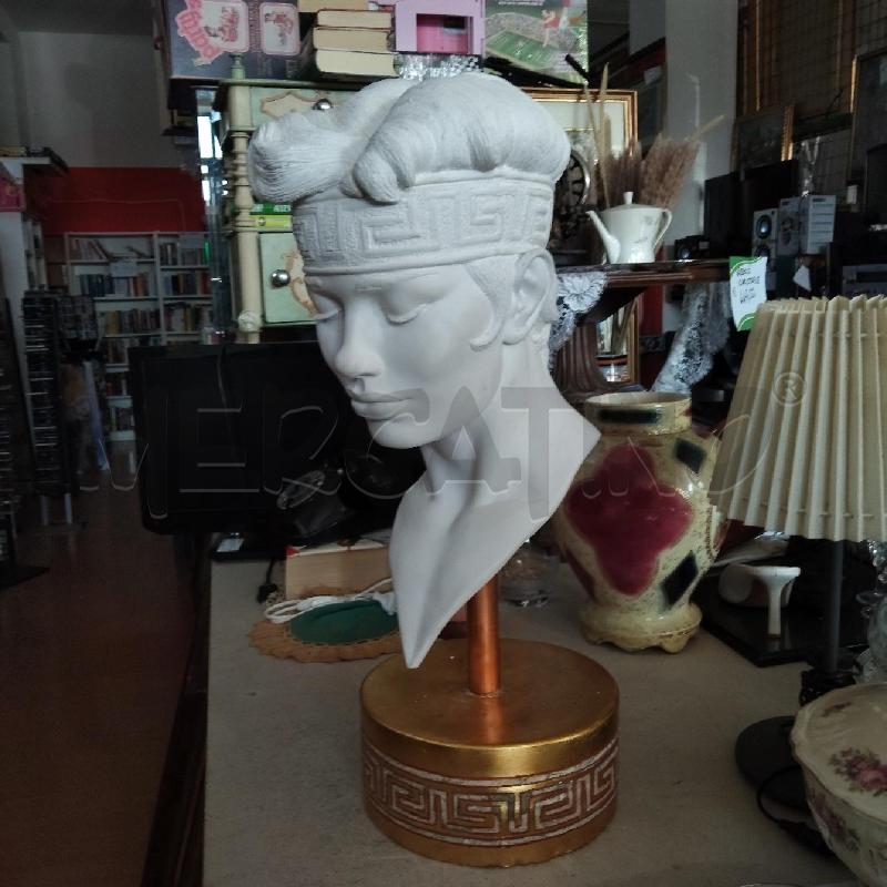 STATUA BUSTO GESSO PIEDISTALLO DORATO  | Mercatino dell'Usato Domodossola 4