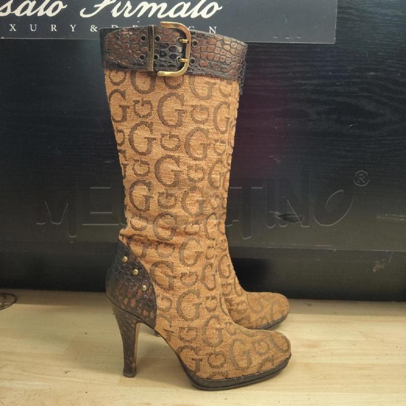 STIVALI DONNA MARRONI LETTERE GUESS | Mercatino dell'Usato Domodossola 2