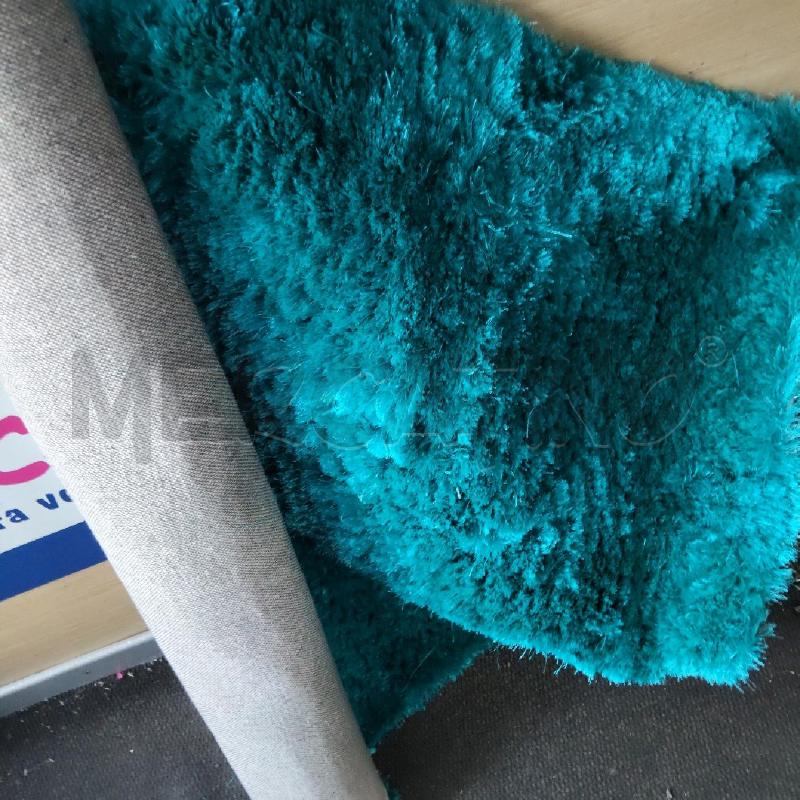 TAPPETO BLU ELETTRICO PELOSO 120X | Mercatino dell'Usato Domodossola 2