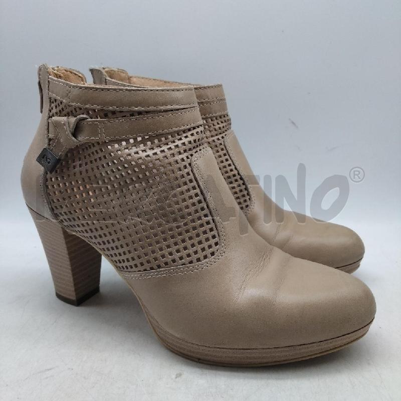 TRONCHETTO BEIGE NERO GIARDINI 37 | Mercatino dell'Usato Domodossola 1
