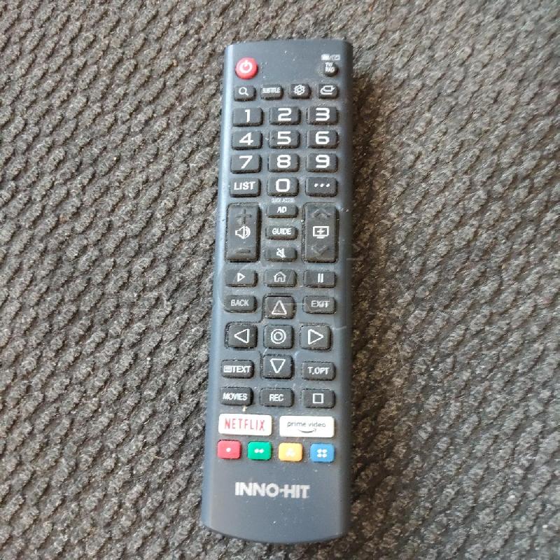 TV SMART CON TELECOMANDO INNI-HIT | Mercatino dell'Usato Domodossola 2