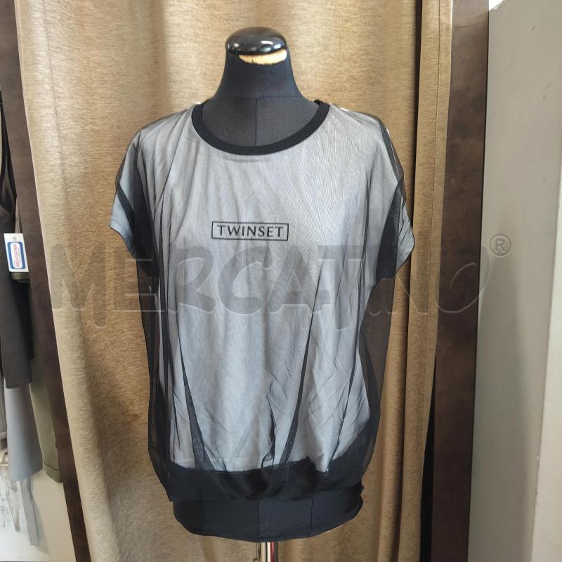 T SHIRT DONNA BIANCA SOPRA PARTE NERA GARZATA TWINSET  | Mercatino dell'Usato Domodossola 1