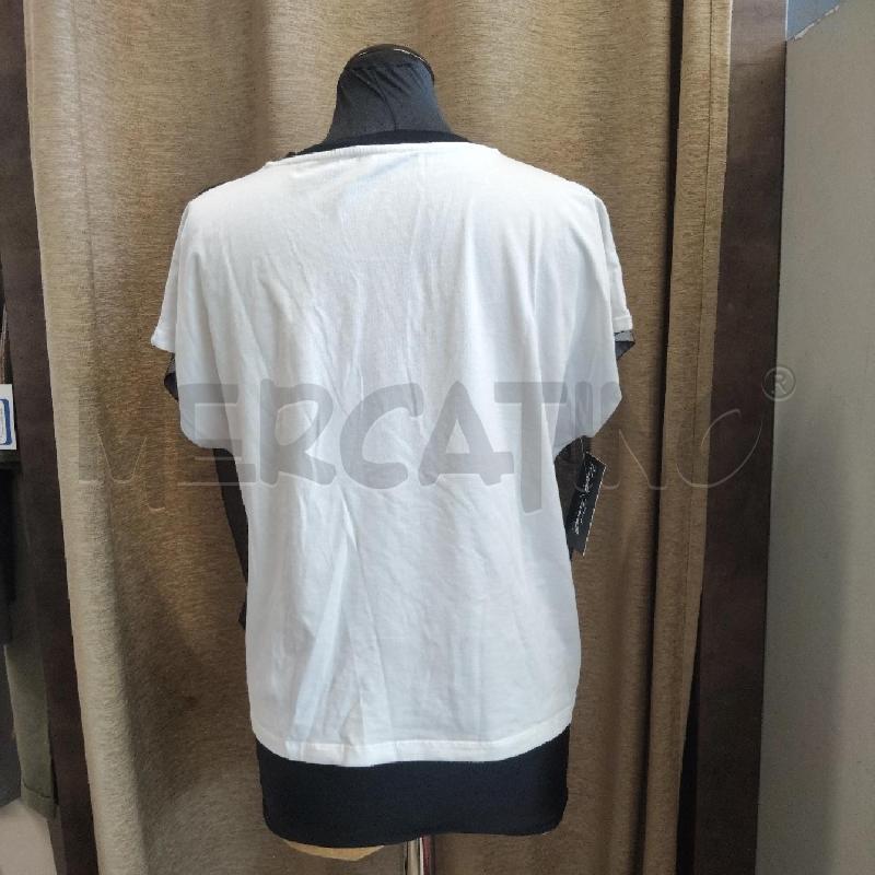 T SHIRT DONNA BIANCA SOPRA PARTE NERA GARZATA TWINSET  | Mercatino dell'Usato Domodossola 3