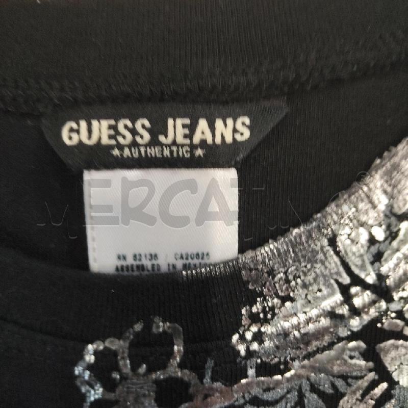 T SHIRT DONNA NERA FIORI ARGENTATI GUESS  | Mercatino dell'Usato Domodossola 3