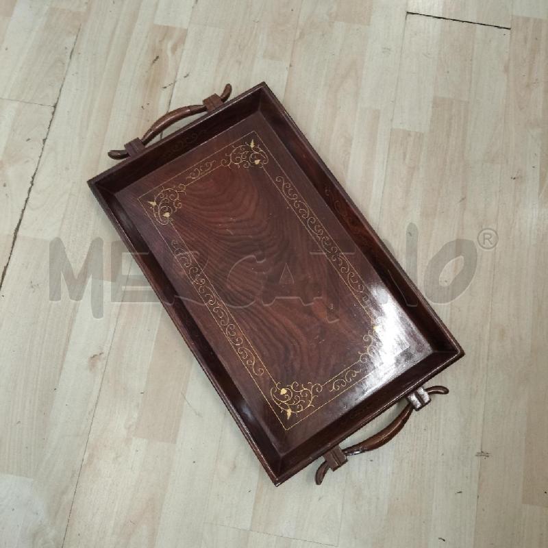 VASSOIO LEGNO RETTANGOLARE DOPPIO MANICO DECORI DORATI | Mercatino dell'Usato Domodossola 1
