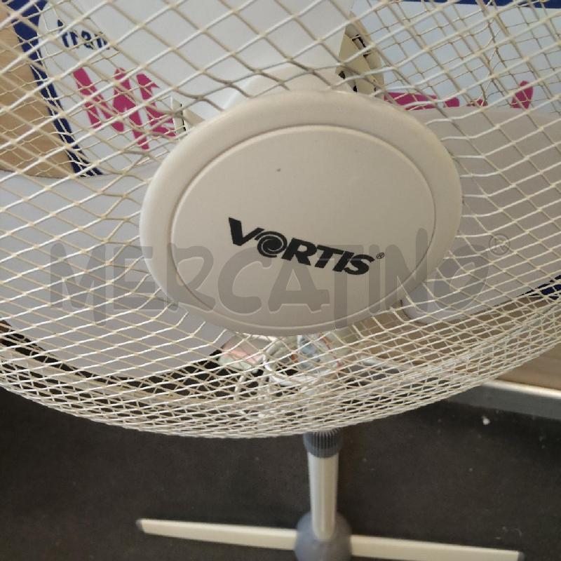 VENTILATORE A PIANTANA BIANCO  | Mercatino dell'Usato Domodossola 2