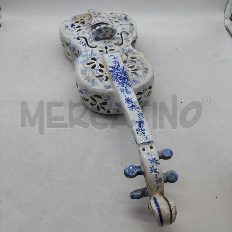 VIOLINO IN CERAMICA DECORO BLU | Mercatino dell'Usato Domodossola 3