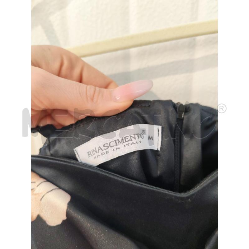 ABITO DONNA RINASCIMENTO NERO FIORI BEIGE  | Mercatino dell'Usato Mestre 2
