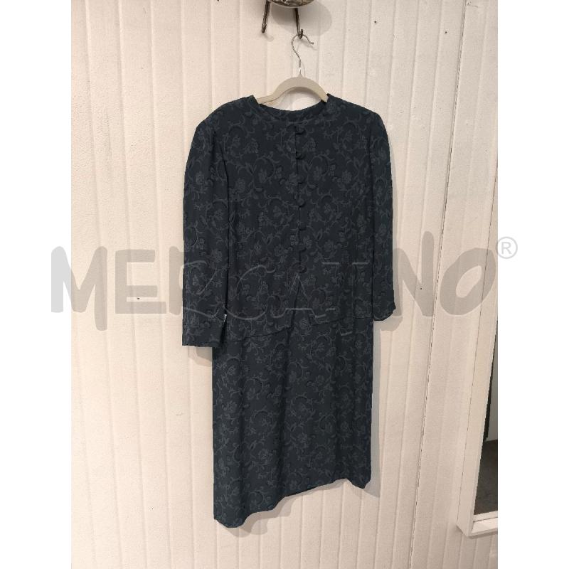 ABITO DONNA SARTORIALE BLU FANTASIA DAMASCATA CON BOTTONCINI DAVANTI | Mercatino dell'Usato Mestre 3
