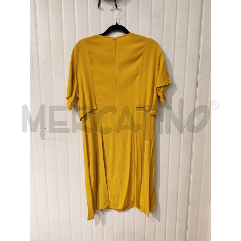 ABITO DONNA SM GIALLO LUNGO CON TIPO MANTELLA SULLE SPALLE | Mercatino dell'Usato Mestre 2