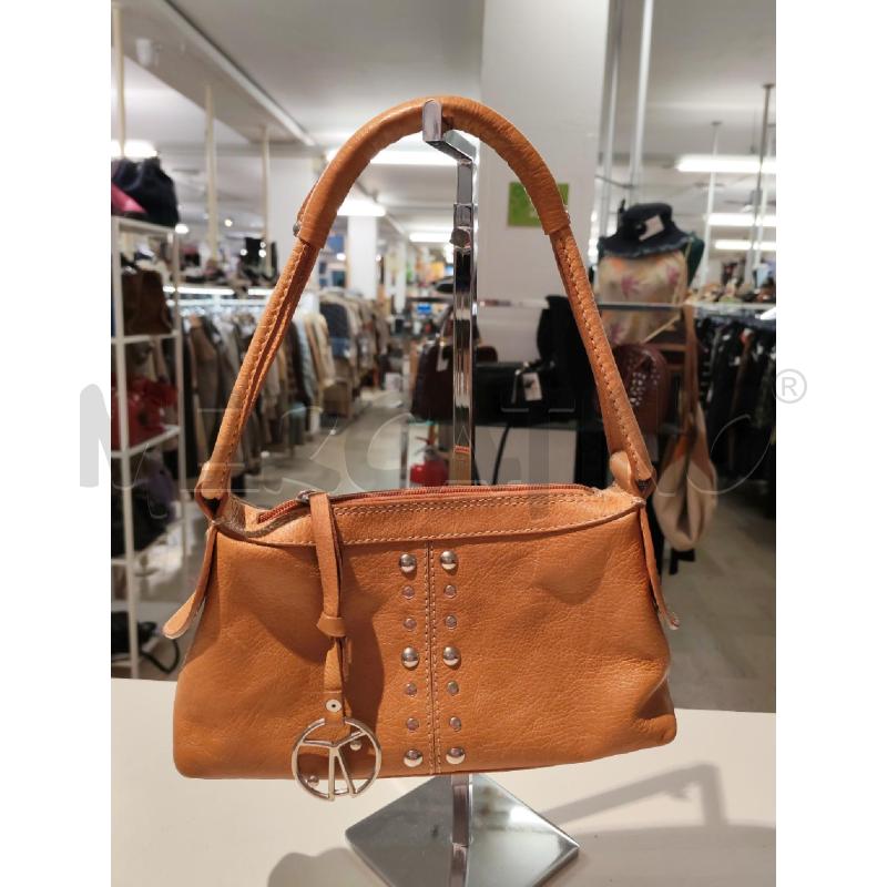 BORSA DONNA COCCINELLE BEIGE CON APPLICAZIONI | Mercatino dell'Usato Mestre 1