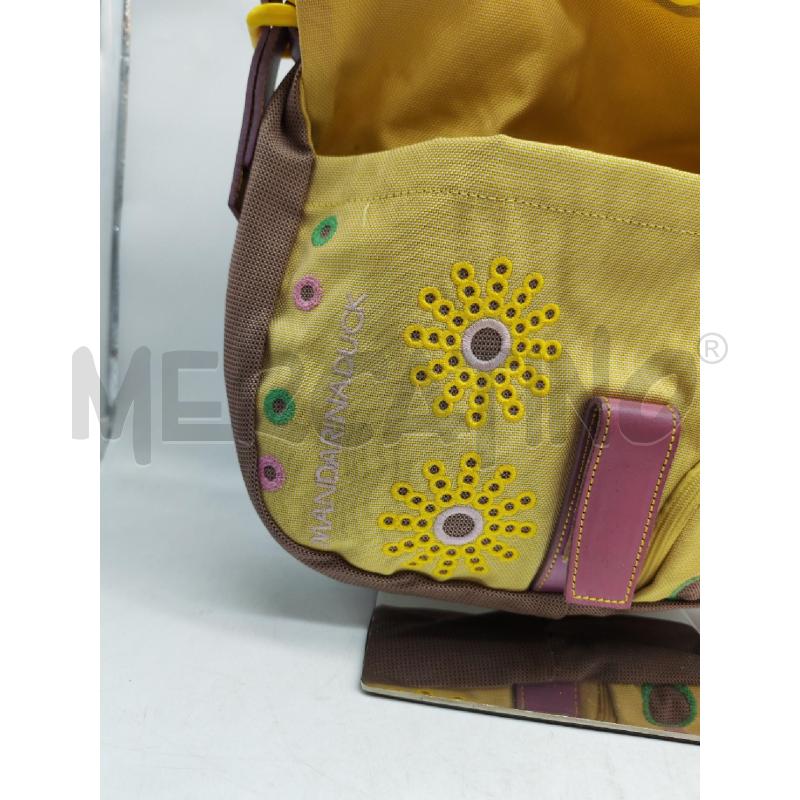BORSA DONNA MANDARINA DUCK GIALLA E BEIGE CON FIORI | Mercatino dell'Usato Mestre 2