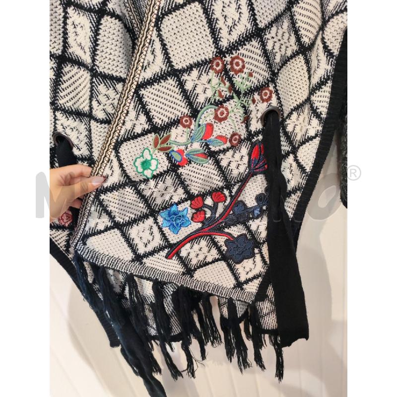 CARDIGAN DONNA DESIGUAL BIANCO E NERO CON FIORI | Mercatino dell'Usato Mestre 3