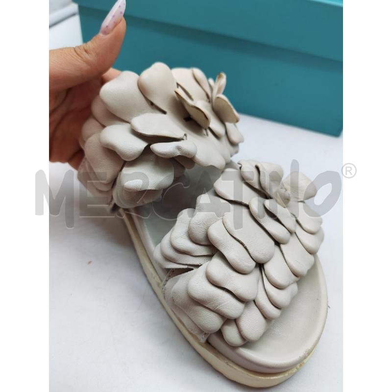 CIABATTE DONNA SANDALI N8 GRIGIO CHIARO FIORI | Mercatino dell'Usato Mestre 3
