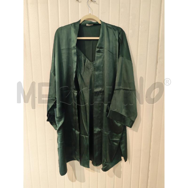 COMPLETO CAMICIA DA NOTTE E VESTAGLIA SETA VERDE DUCA D'AOSTA | Mercatino dell'Usato Mestre 1