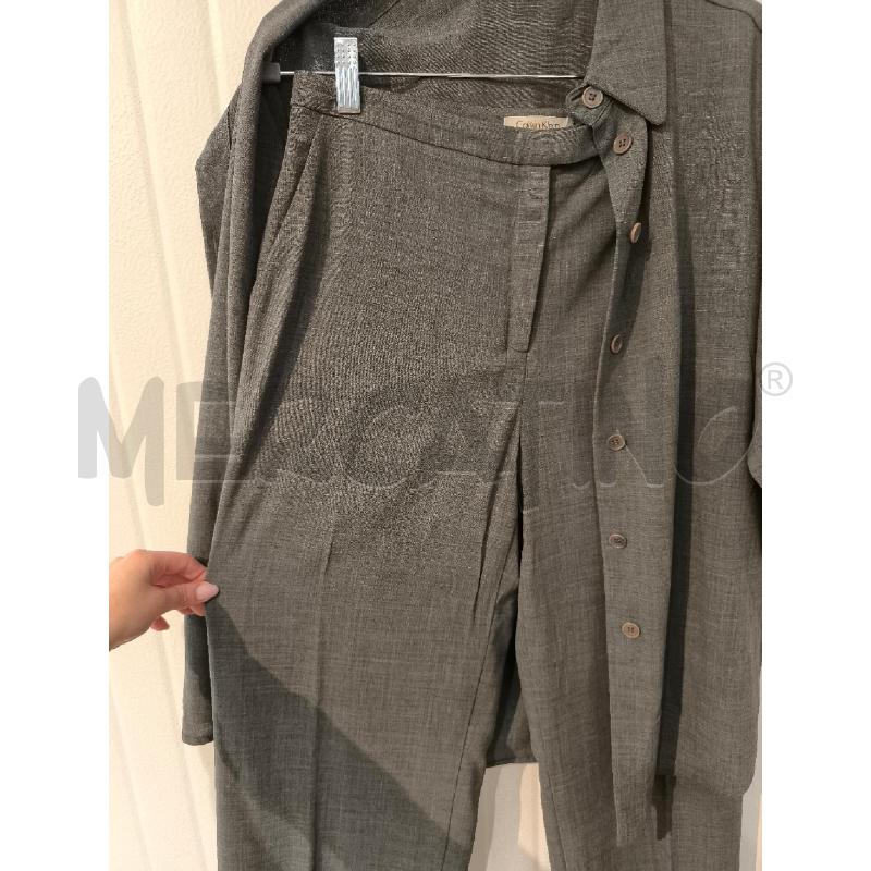 COMPLETO DONNA CALVIN KLEIN GRIGIO | Mercatino dell'Usato Mestre 3