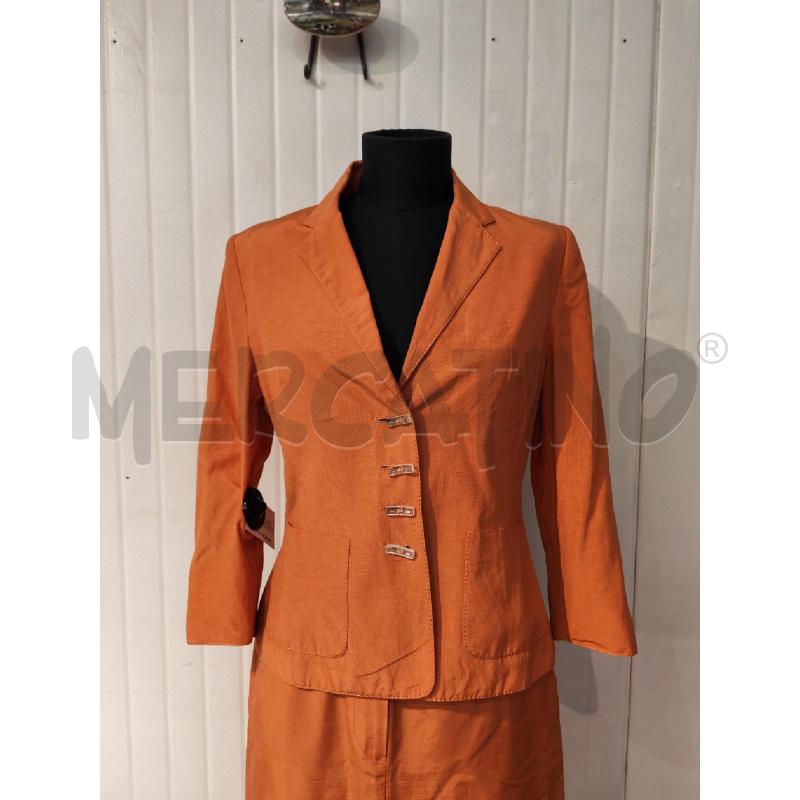 COMPLETO DONNA MARTINELLI ARANCIO CON BOTTONI TRASPARENTI | Mercatino dell'Usato Mestre 2
