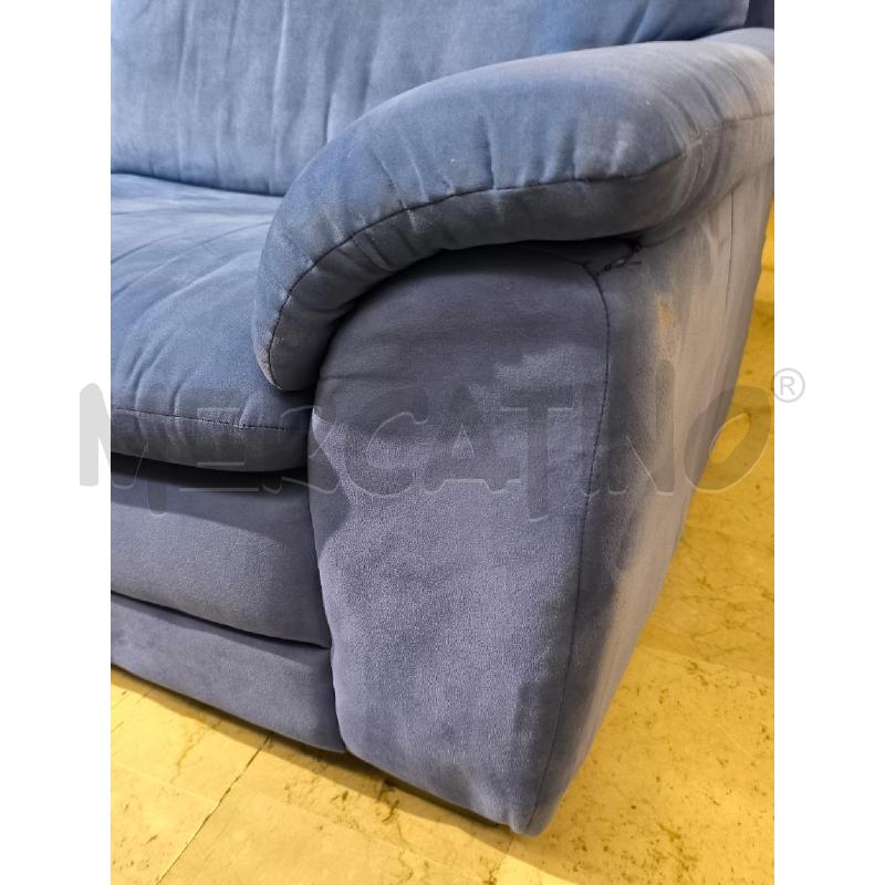 DIVANO BLU CHATEU D'AX ALCANTARA | Mercatino dell'Usato Mestre 4