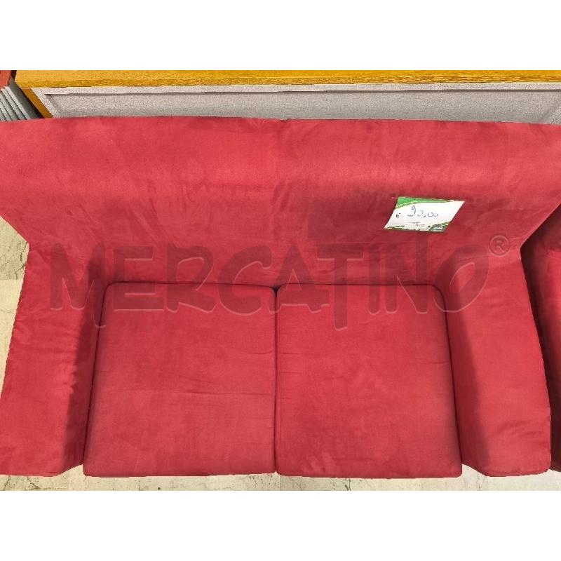 DIVANO ROSSO 2 POSTI | Mercatino dell'Usato Mestre 2