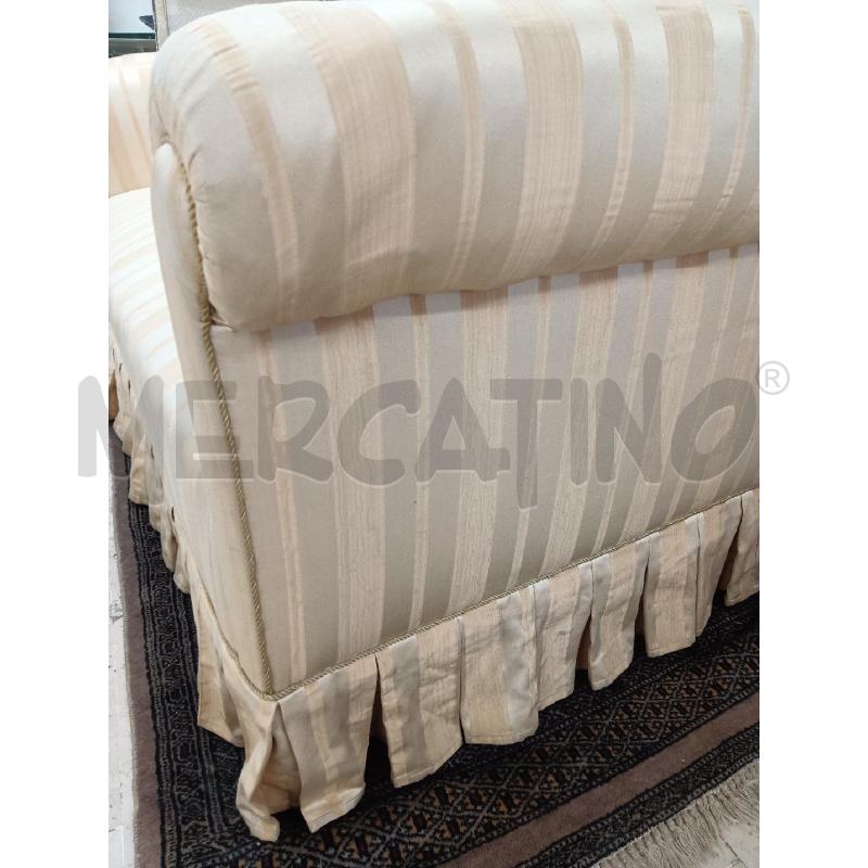 DIVANO TESSUTO A RIGHE BEIGE | Mercatino dell'Usato Mestre 2