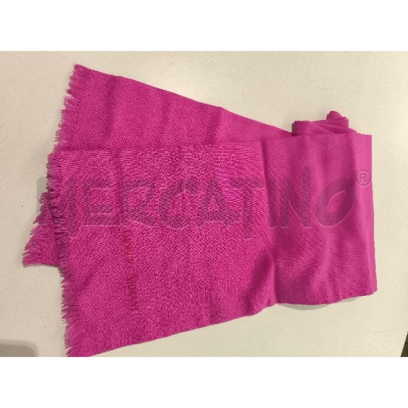FOULARD GIORGIO ARMANI I PARALLELI ROSA SCRITTA ROSA | Mercatino dell'Usato Mestre 2