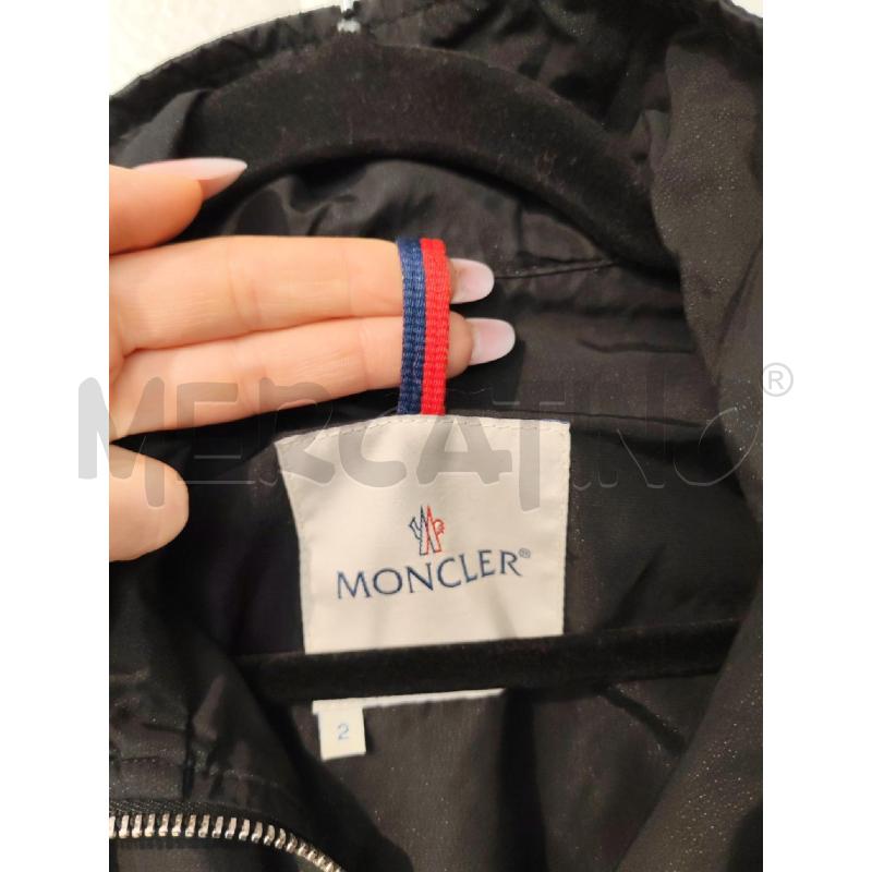 GIUBBINO DONNA MONCLER NERO PICCOLO DIFETTO DIETRO | Mercatino dell'Usato Mestre 2