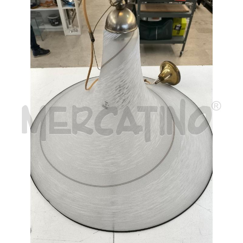 LAMPADARIO CAPPELLO VETRO OPACO | Mercatino dell'Usato Mestre 1