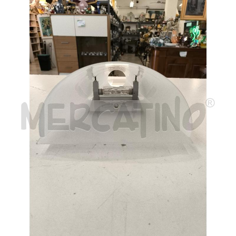 LAMPADA DA PARETE IN VETRO A CONO | Mercatino dell'Usato Mestre 2