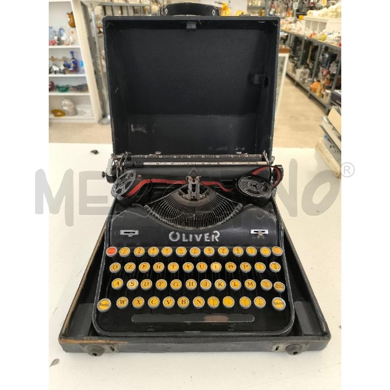 MACCHINA DA SCRIVERE OLIVER 1930 | Mercatino dell'Usato Mestre 1