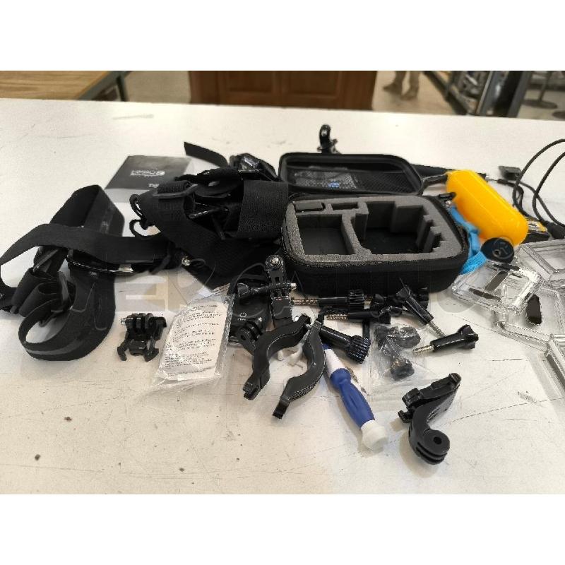 MACCHINA FOTOGRAFICA GO PRO 3 | Mercatino dell'Usato Mestre 5