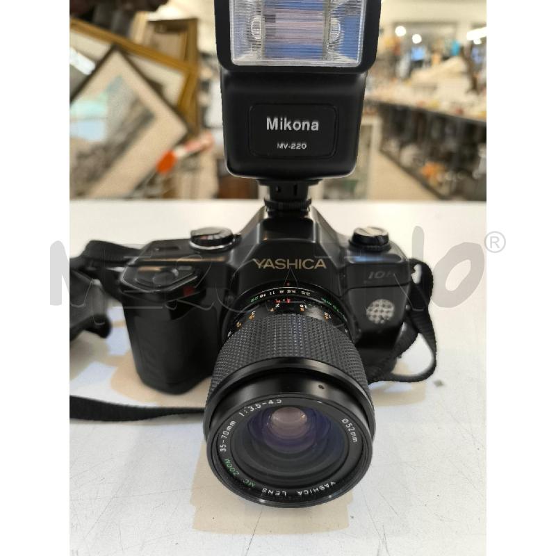 MACCHINA FOTOGRAFICA YASHICA 108 FLASH MIKONA | Mercatino dell'Usato Mestre 1