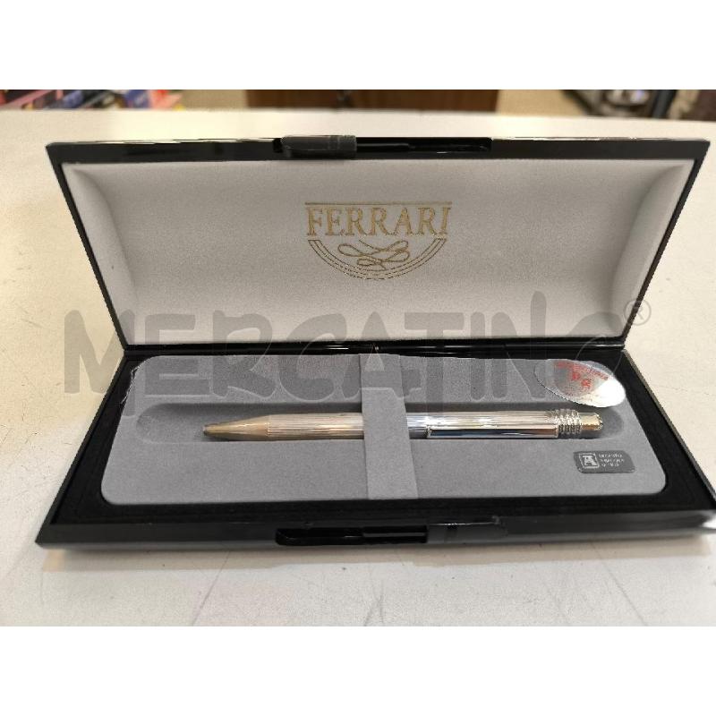 PENNA A SFERA FERRARI | Mercatino dell'Usato Mestre 1
