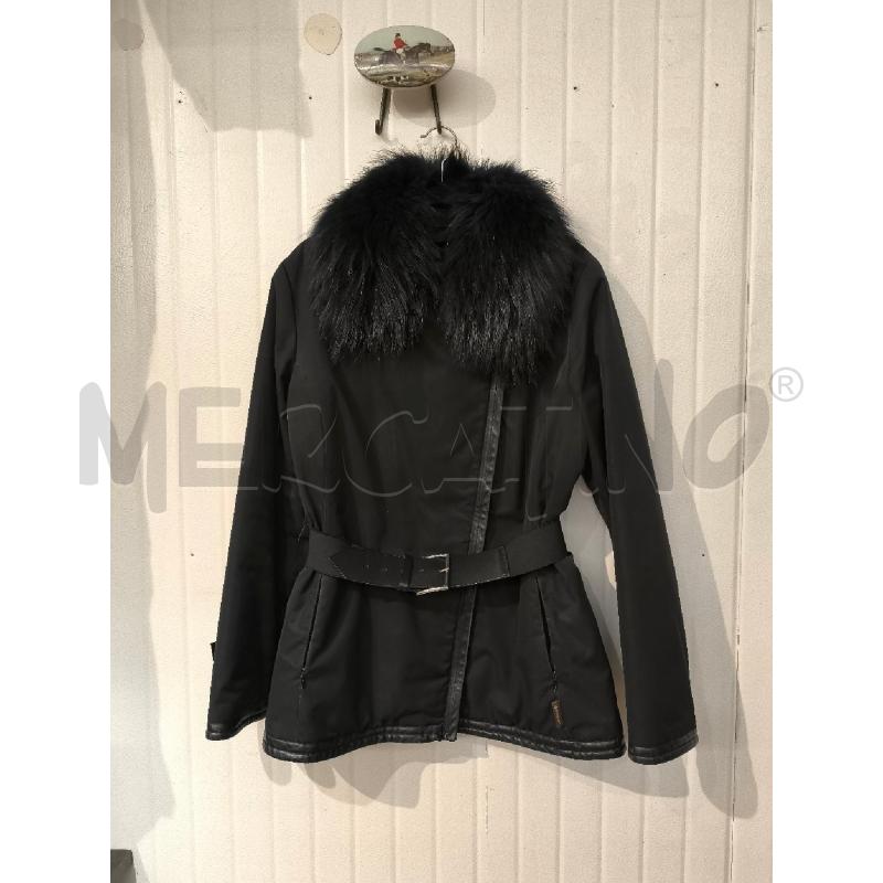 PIUMINO DONNA MONCLER NERO COLLETTO PELLICCIA | Mercatino dell'Usato Mestre 1