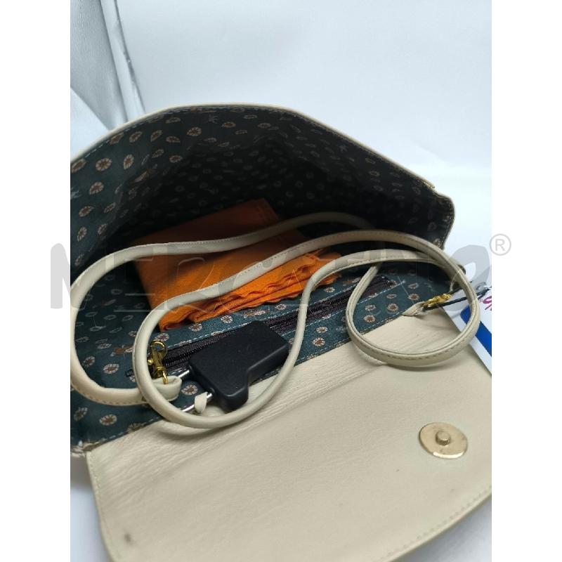 POCHETTE VINTAGE VERA PELLE BEIGE CHIARO CON ARRICCIATURE | Mercatino dell'Usato Mestre 2