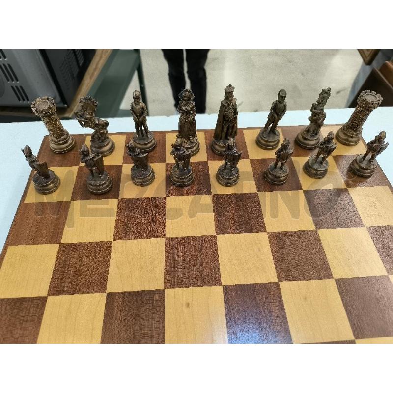 SCACCHIERA DEPOS ITALY IN LEGNO BASE CON SCACCHI COMPLETA | Mercatino dell'Usato Mestre 3