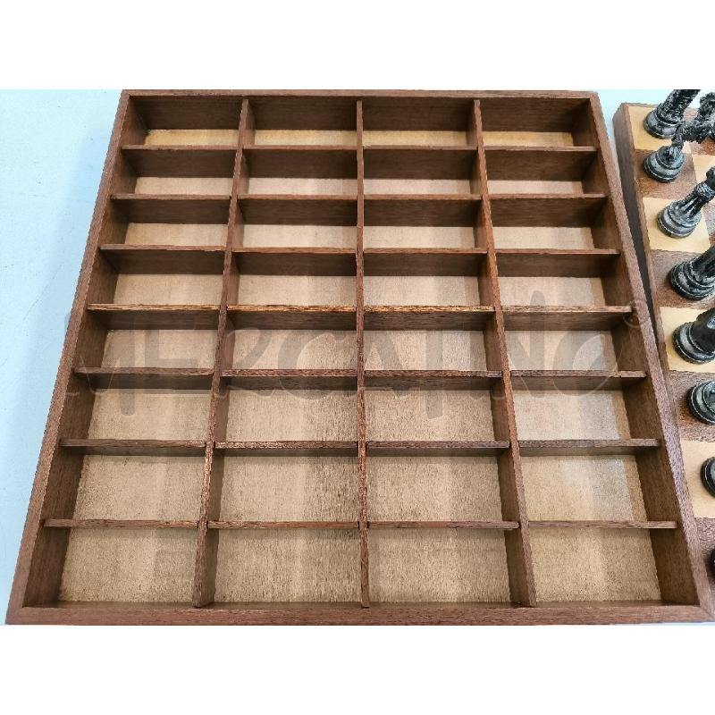 SCACCHIERA DEPOS ITALY IN LEGNO BASE CON SCACCHI COMPLETA | Mercatino dell'Usato Mestre 5