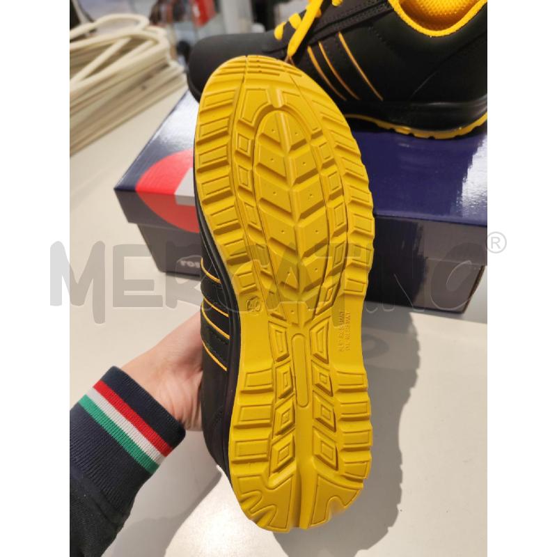 SCARPE ANTINFORTUNISTICHE NR 40 ROSSINI NERE GIALLE  | Mercatino dell'Usato Mestre 3
