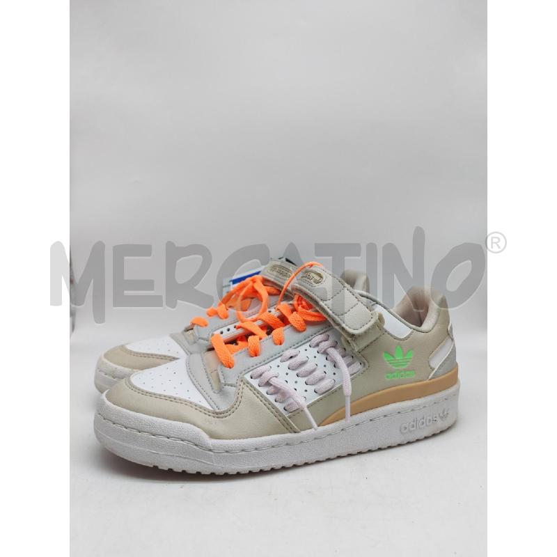 SCARPE DONNA ADIDAS BIANCHE BEIGE LACCI ARANCIO | Mercatino dell'Usato Mestre 1