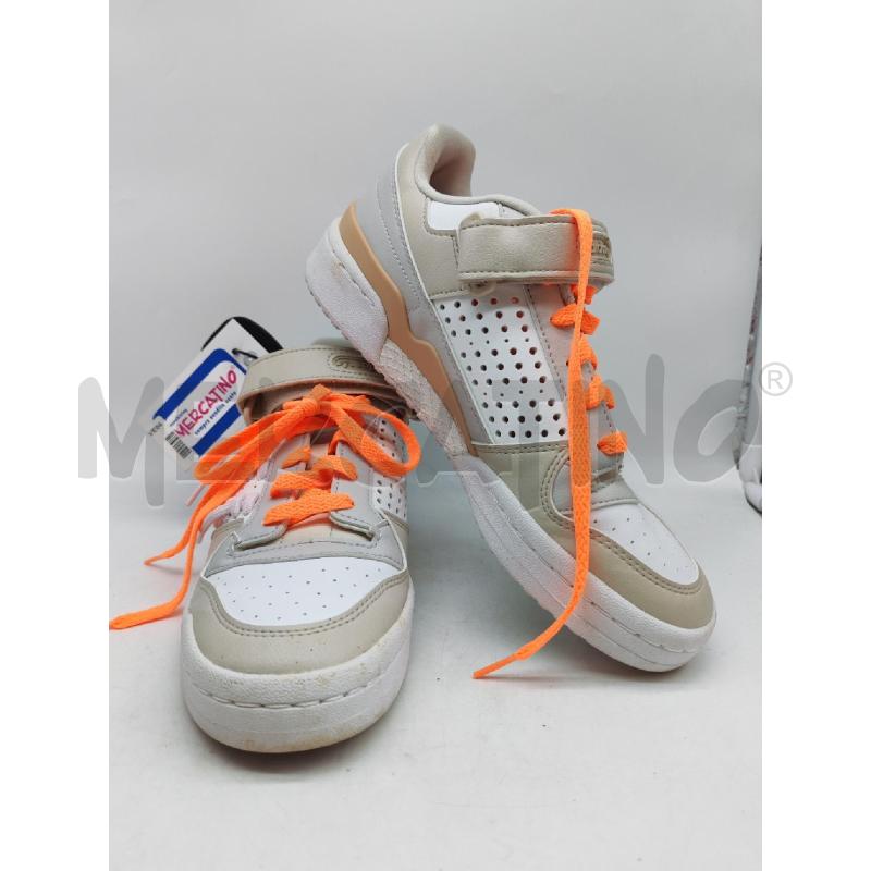SCARPE DONNA ADIDAS BIANCHE BEIGE LACCI ARANCIO | Mercatino dell'Usato Mestre 2