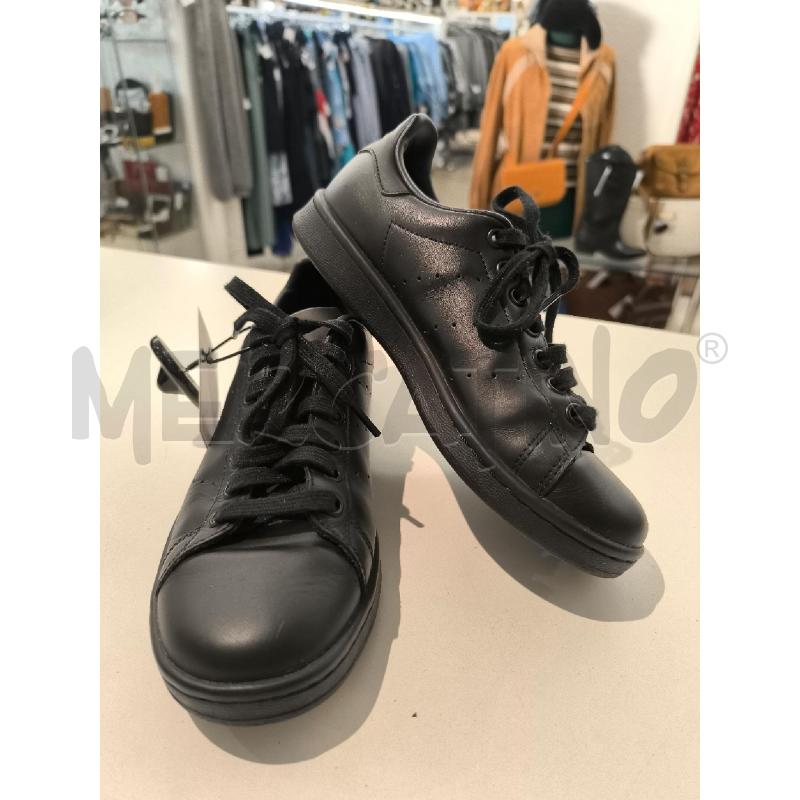 SCARPE DONNA ADIDAS STAN SMITH NERE  | Mercatino dell'Usato Mestre 1