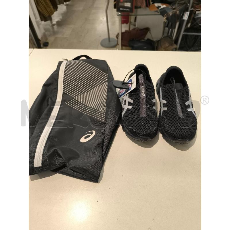 SCARPE DONNA ASICS NERE SENZA LACCI | Mercatino dell'Usato Mestre 1