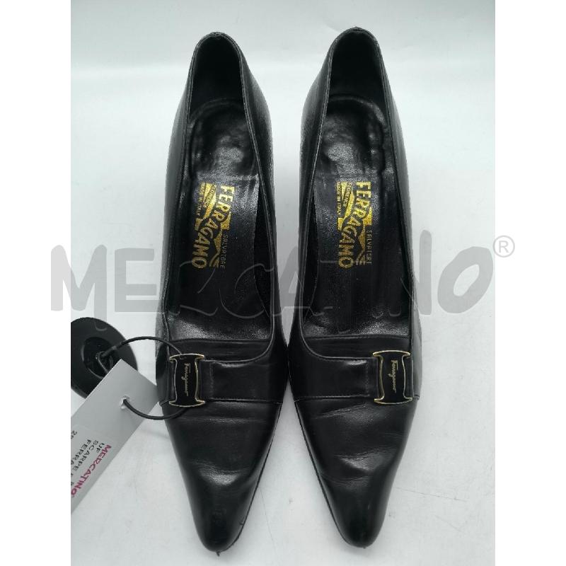 SCARPE DONNA DECOLTE' FERRAGAMO NERE | Mercatino dell'Usato Mestre 3