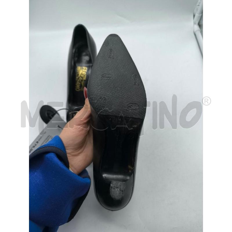 SCARPE DONNA DECOLTE' FERRAGAMO NERE | Mercatino dell'Usato Mestre 5