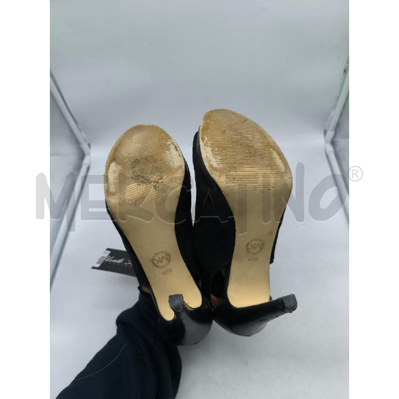 SCARPE DONNA MICHAEL KORS NERE SCAMOSCIATE CON FIBBIA ARGENTATA | Mercatino dell'Usato Mestre 4
