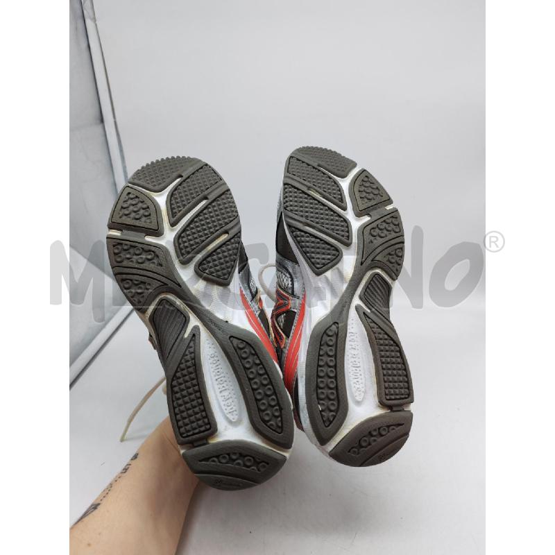 SCARPE DONNA NEW BALANCE GRIGIA ROSA | Mercatino dell'Usato Mestre 5