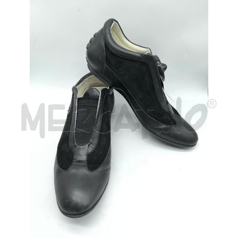 SCARPE DONNA ROBERTA DI CAMERINO NERE | Mercatino dell'Usato Mestre 1