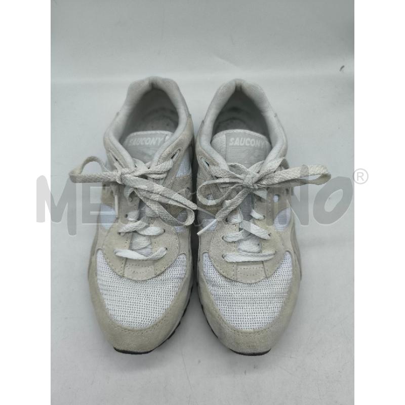 SCARPE DONNA SAUCONY BEIGE E BIANCHE | Mercatino dell'Usato Mestre 2