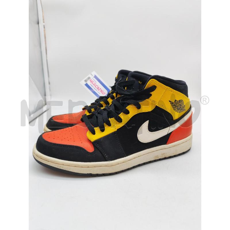 SCARPE UOMO NIKE AIR JORDAN NERE GIALLE ARANCIO  | Mercatino dell'Usato Mestre 1